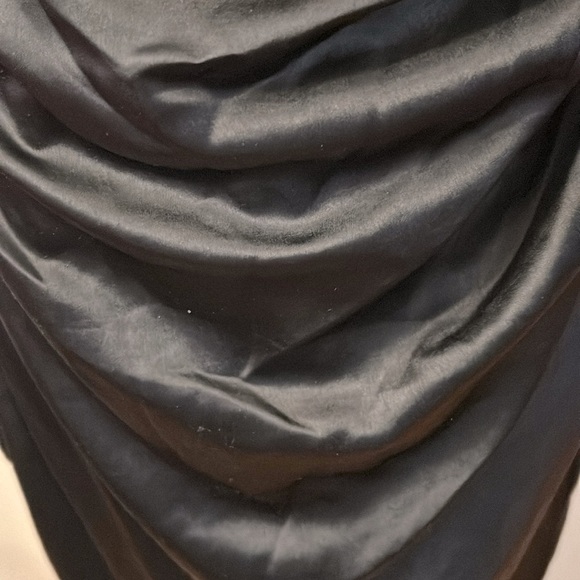 Prettygarden woman’s black left cold shoulder side slit ruched bodycon size L - Picture 4 of 12